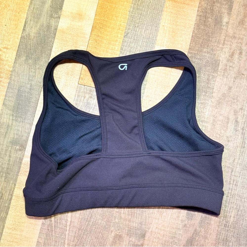 GapFit PowerMove T-Back Sports Bra – Medium – True Black - Picture 2 of 4